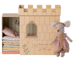 Princess and the pea, big Sister mouse