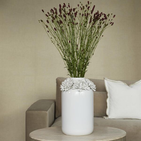 Flourishing vase tall