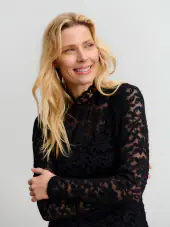 Delicia lace t-neck shirt, black