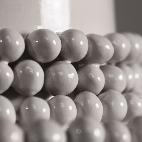 Precious pearl vase L