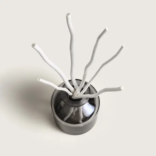 Aroma happy -huonetuoksu