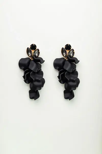 Leaf stone earrings, black