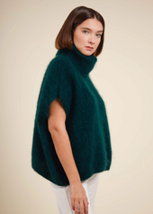 Sleeveless turtleneck sweater, alpine