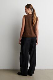 Brook knit button vest, carafe