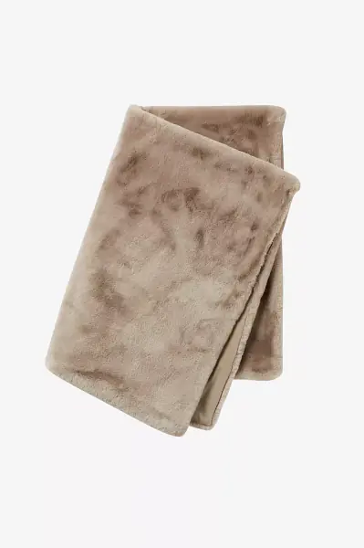 Fluffy blanket 120x180,nougat