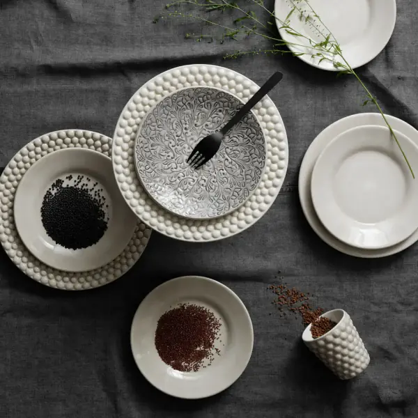 Basic plate 25cm, sand