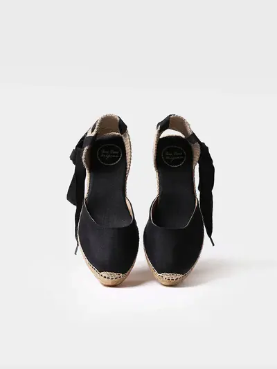 Calonge, black