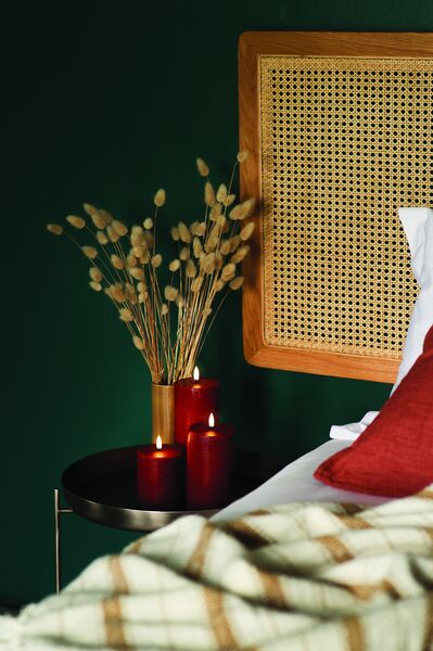 Led pillar candle 15cm, carmine red