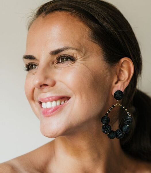 Korvakorut, black bobble