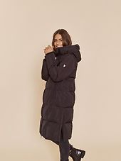Nova square down coat, black