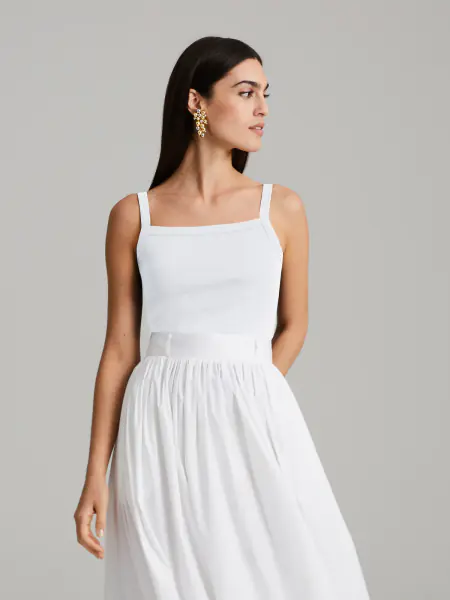 Ilsa toppi, valkoinen