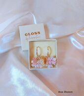 Blossom earrings, silver