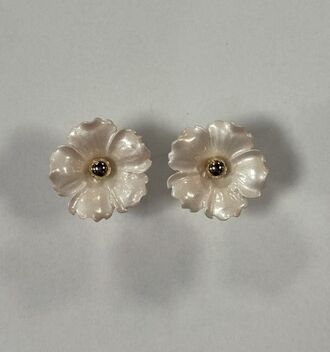 Iris flower earrings, pearl pink