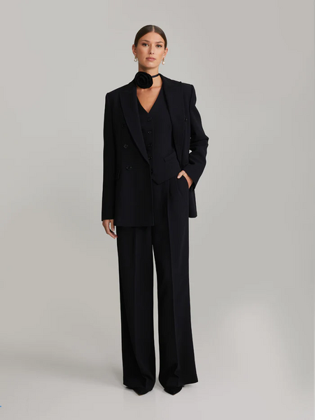 Roseann asuste, musta