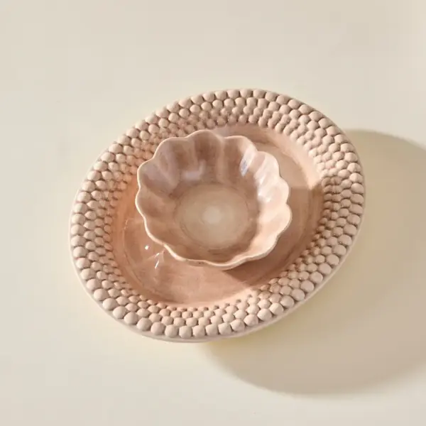 Bubbles plate 35x30cm, cinnamon