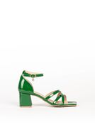 Hannah, green