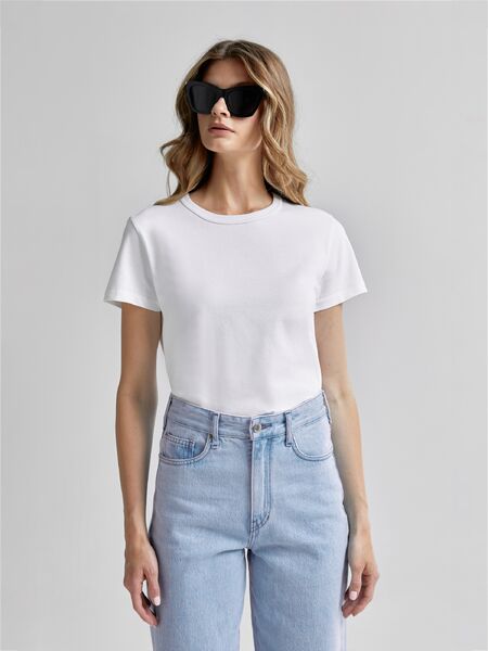 Famie t-paita, valkoinen