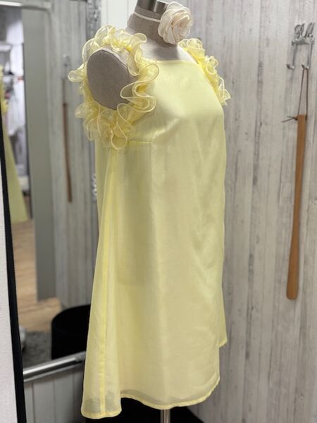 Frill dress, yellow