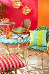 Cushion striped 45x45, bisous