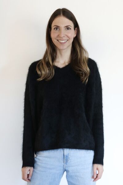 Bianca wool blend v-neck knit, noir