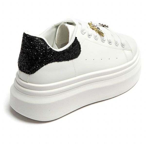 Sneakers with charms, black