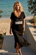 I want magic t-shirt dress, black