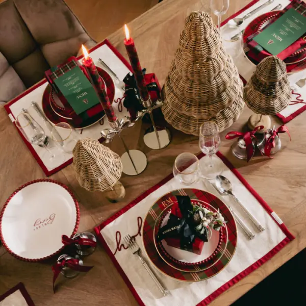 Classic tartan breakfast plate