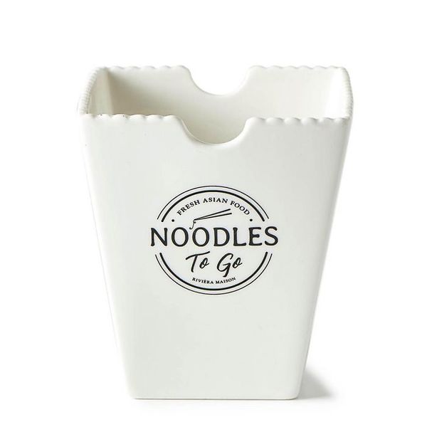 Fresh Asian food noodles to go bowl