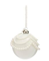 Classic pearls ornament dia 10