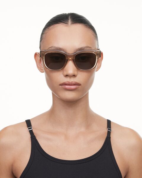 Chimi 07, light brown