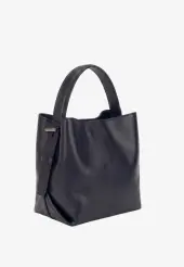Molly, black