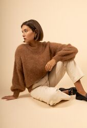 Roundneck mohair sweater, camel