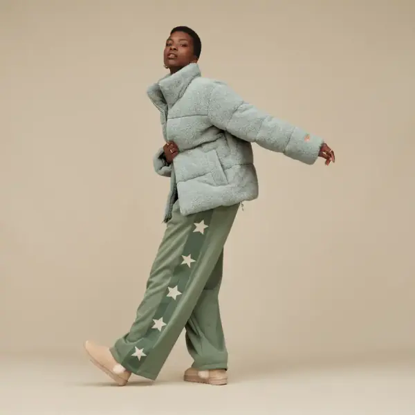 Classic ultra mini chalet, sand