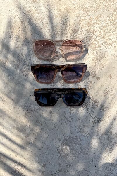Sunglasses, nude