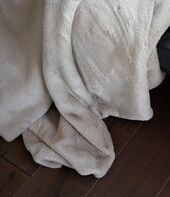 Celine throw 150x260, cream
