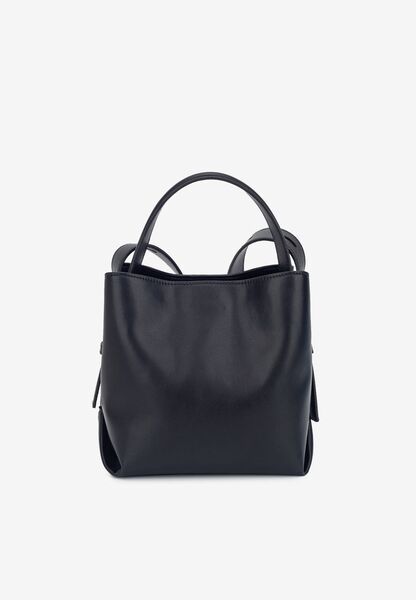 Molly, black