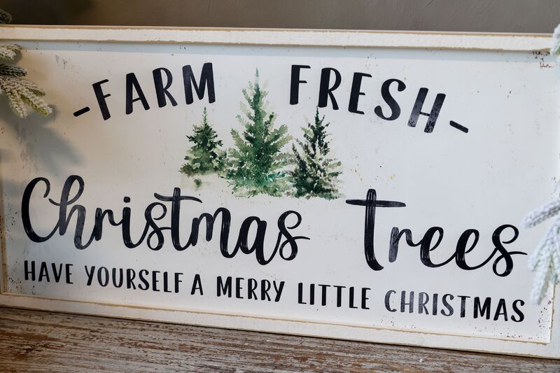Sign Christmas trees, antique white