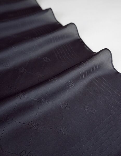 Fey scarf 70x70, black