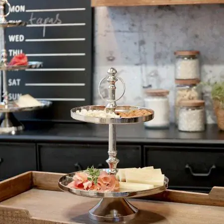 Etagere with 2 round trays, silver