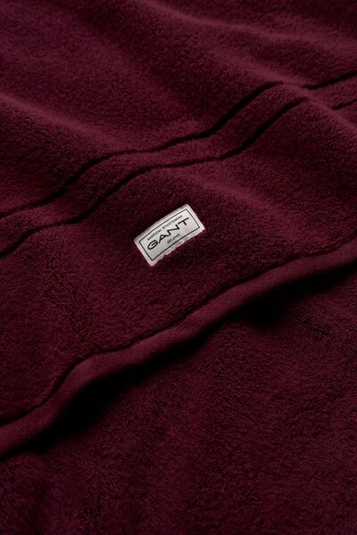 Premium towel 30x50, darkened wine