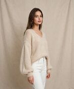 V-neck kid mohair sweater, beige