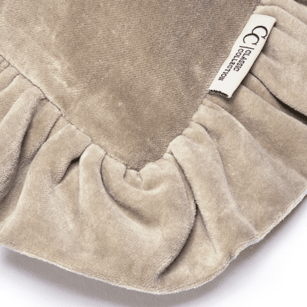 Frilled 50x50, beige