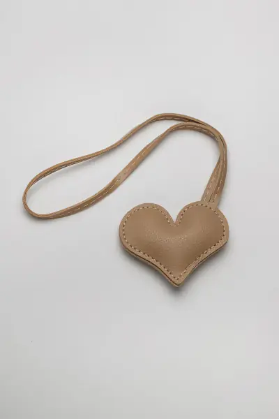 Charm heart, light beige