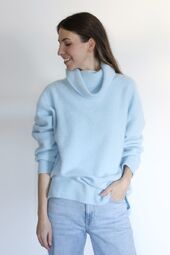 Bella raccoon blend turtle neck knit, maya blue