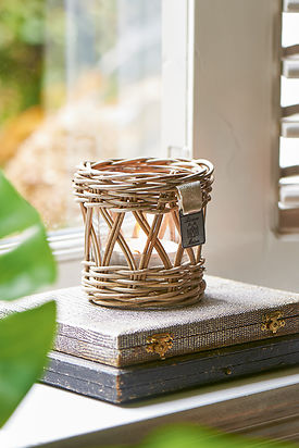 RUSTIC RATTAN VOTIVE